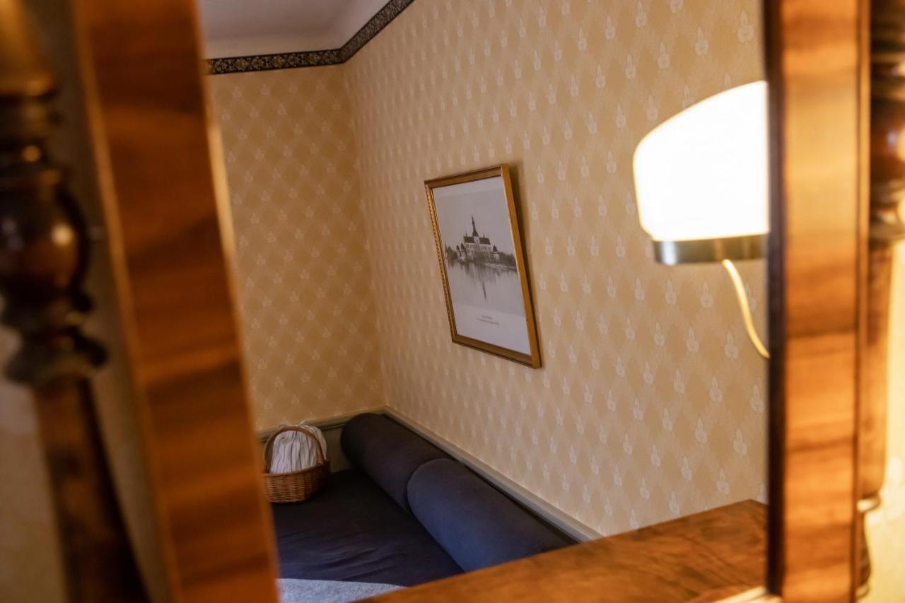 فادستينا Hotell Dahlstroemska Garden المظهر الخارجي الصورة